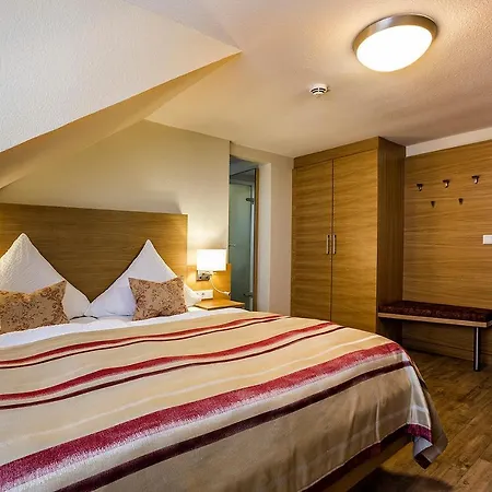 Neuwarft Altbau Hotel Dagebüll