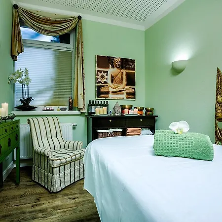 Neuwarft Altbau Dagebuell