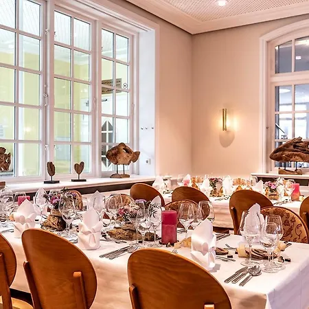 Neuwarft Altbau Dagebuell