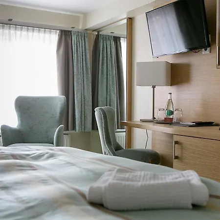 Neuwarft Altbau Ξενοδοχείο 3*