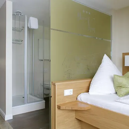Neuwarft Altbau Ξενοδοχείο