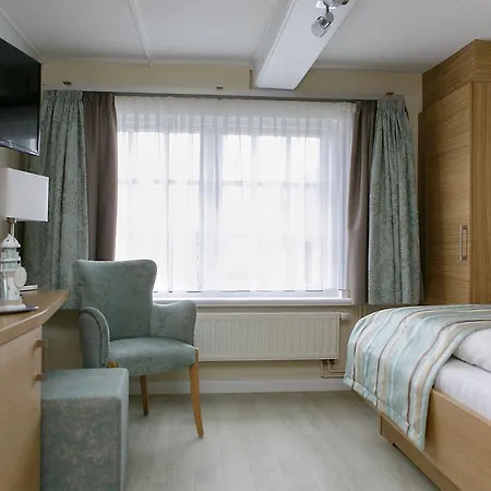 Neuwarft Altbau 3*