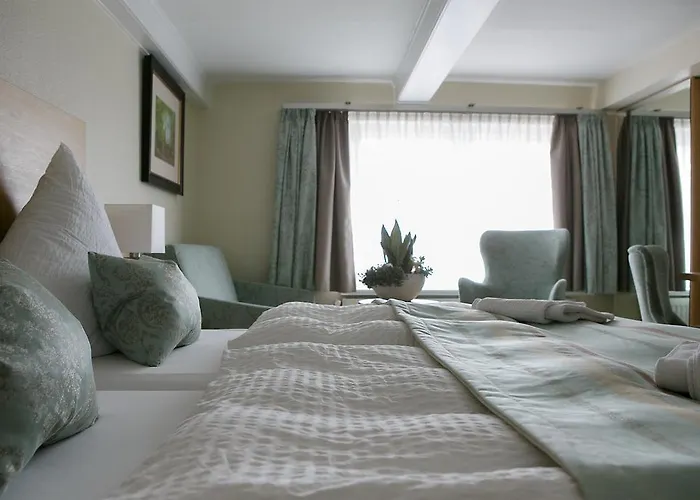 Neuwarft Altbau Hotel